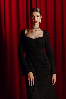 HOLIDAY 2026 photo 3