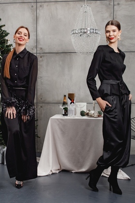 HOLIDAY 2026 photo 48