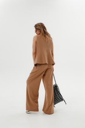 SPRING 2025 photo 111