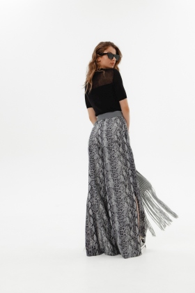 SPRING 2025 photo 140